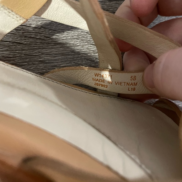 Cole Haan Analeigh Womens Size 5 Tan Leather Strappy Sandals Shoes W14371 - Picture 5 of 6